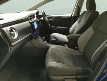 Toyota Auris 1.8 VVT-h Icon Tech CVT (136 ps) - BLUETOOTH - CRUISE - DRIVING 