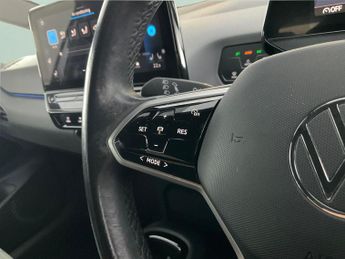Volkswagen ID.3 Pro Performance 58kWh Life (204 ps) - ACTIVE LANE ASSIST - LED -