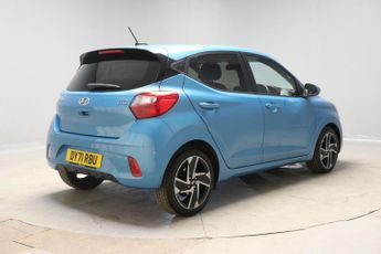Hyundai i10 1.0 Premium (67 ps) - HEATED STEERING - LANE DEPARTURE  - BLUETO