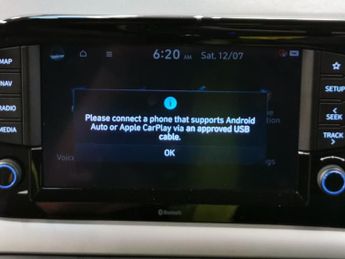 Hyundai i10 1.0 Premium (67 ps) - HEATED STEERING - LANE DEPARTURE  - BLUETO