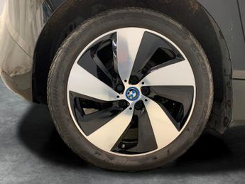 BMW i3 42.2kWh (170 ps) - CARPLAY - LED - HEATED SEATS