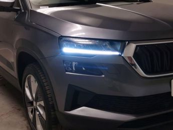 Skoda Karoq 2.0 TDI SE L DSG (116 ps) - SMARTLINK - REVERSE CAM - NAV