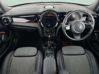 Mini Electric Hatch Cooper SE 32.6kWh Level 2 (184 ps) - INTERIOR LIGHT PACK - NAVIG