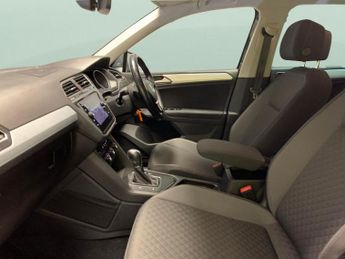 Volkswagen Tiguan 2.0 TDI SE Navigation DSG (150 ps) - LED - DAB - BLUETOOTH