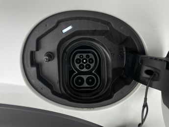 Mini Electric Hatch Cooper SE 32.6kWh Level 2 (184 ps) - INTERIOR LIGHT PACK - NAVIG