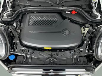 Mini Electric Hatch Cooper SE 32.6kWh Level 2 (184 ps) - INTERIOR LIGHT PACK - NAVIG