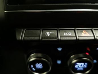 Renault Captur 1.3 TCe Iconic EDC (130 ps) - SPEED LIMIT RECOG - 17IN ALLOYS