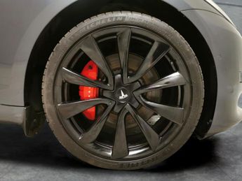 Tesla Model 3 (Dual Motor) Performance 4WDE (Performance Upgrade) (449 bhp) - 
