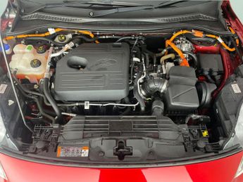 Ford Kuga 2.5 Duratec 14.4kWh ST-Line X Edition Plug-in CVT (225 ps) - REV