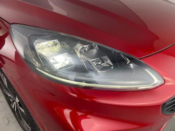 Ford Kuga 2.5 Duratec 14.4kWh ST-Line X Edition Plug-in CVT (225 ps) - REV
