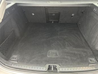 Volvo V60 2.0 B4 MHEV Momentum (197 ps) - LANE DEPARTURE  - B PILLAR VENTI