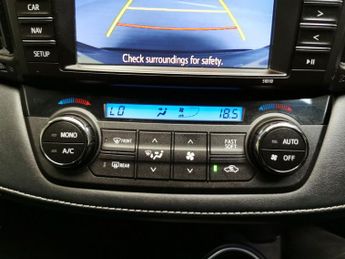 Toyota RAV4 2.5 VVT-h Excel CVT 4WD (197 ps) - BLUETOOTH - CRUISE - PARK SEN