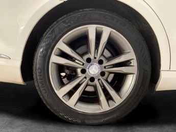Mercedes-Benz E Class 2.1 E220 BlueTEC SE (Premium) G-Tronic+ (177 ps) - REVERSE CAM