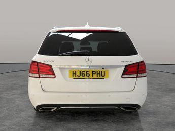 Mercedes-Benz E Class 2.1 E220 BlueTEC SE (Premium) G-Tronic+ (177 ps) - REVERSE CAM