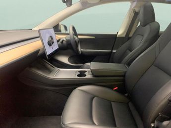 Tesla Model Y (Dual Motor) Long Range 4WDE (384 bhp) - REVERSE CAM - NAV - LEA