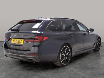 BMW 5 Series 2.0 520d MHT M Sport Touring Steptronic (190 ps) - SUN PROTECTIO