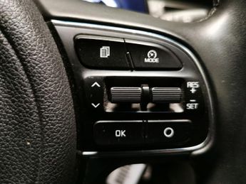 Kia Niro 1.6h GDi 2 DCT (139 bhp) - PARK SENSORS - AUTO HEADLIGHTS - DAB