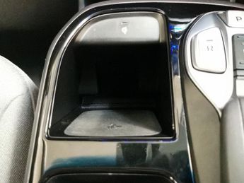 Hyundai Ioniq 38.3kWh Premium (136 ps) - REVERSE CAM - NAV - HEATED SEATS