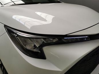 Toyota Corolla 1.8 VVT-h GPF Design Touring Sports CVT (122 ps) - AUTO PARK - L