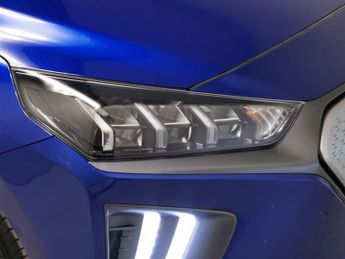 Hyundai Ioniq 38.3kWh Premium (136 ps) - REVERSE CAM - NAV - HEATED SEATS