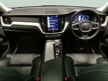 Volvo XC60 2.0h T6 Recharge 11.6kWh Inscription Plug-in AWD (340 ps) - HEAT