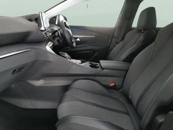 Peugeot 3008 1.6 13.2kWh Allure Premium + Plug-in e-EAT (225 ps) - LANE DEPAR