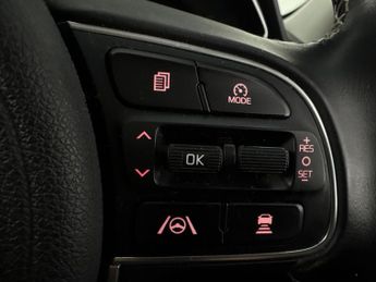Kia Niro 64kWh 2 (201 bhp) - WIFI - LANE DEPARTURE  - BLUETOOTH