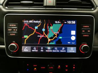 Nissan Leaf 40kWh N-Connecta (150 ps) - 17IN ALLOYS - AIR CON - KEYLESS STAR