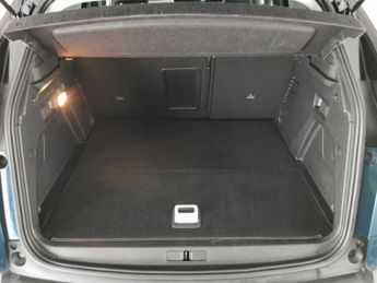 Peugeot 3008 1.6 13.2kWh Allure Premium + Plug-in e-EAT (225 ps) - LANE DEPAR