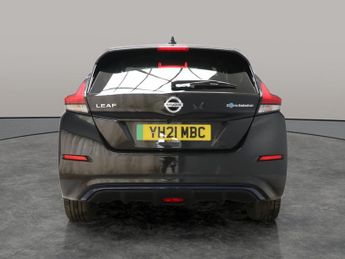 Nissan Leaf 40kWh N-Connecta (150 ps) - 17IN ALLOYS - AIR CON - KEYLESS STAR