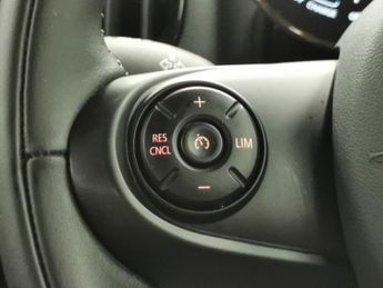Mini Countryman 1.5 10kWh Cooper SE Classic Plug-in ALL4 (222 ps) - CARPLAY - LE