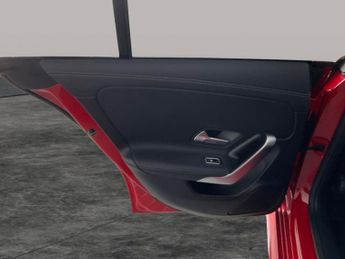 Mercedes-Benz CLA 2.0 CLA220 AMG Line Coupe 7G-DCT (190 ps) - HEATED SEATS - NAV