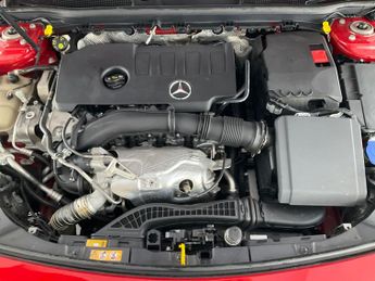 Mercedes-Benz CLA 2.0 CLA220 AMG Line Coupe 7G-DCT (190 ps) - HEATED SEATS - NAV