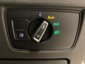 Volkswagen Passat 1.4 TSI 13kWh GTE Advance Plug-in DSG (218 ps) - HEATED SEATS