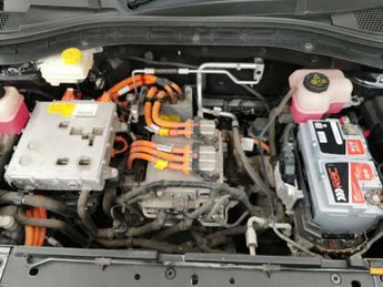 MG MG ZS 44.5kWh Exclusive (143 ps) - CARPLAY - KEYLESS ENTRY - LED
