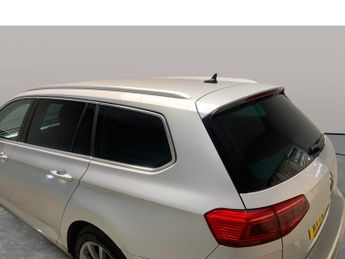 Volkswagen Passat 1.4 TSI 13kWh GTE Advance Plug-in DSG (218 ps) - HEATED SEATS