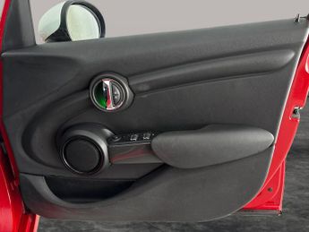 Mini Hatch 1.5 Cooper (136 ps) - PARK SENSORS - MINI EXCITEMENT PACK