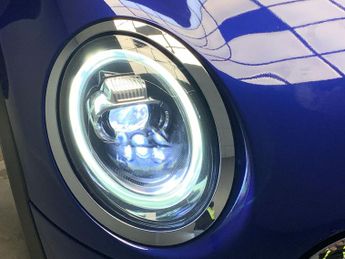 Mini Hatch 1.5 Cooper Classic Steptronic (136 ps) - DAB - USB AUDIO