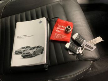 Volkswagen Passat 1.4 TSI 13kWh GTE Advance Plug-in DSG (218 ps) - HEATED SEATS