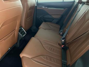 Skoda Enyaq 62kWh 60 (DC120kW) (179 ps) - SMARTLINK - NAV - LEATHER