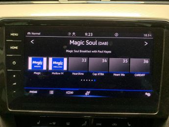 Volkswagen Passat 1.4 TSI 13kWh GTE Advance Plug-in DSG (218 ps) - HEATED SEATS