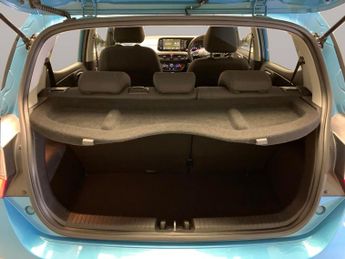 Hyundai i10 1.2 SE Connect (84 ps) - CLIMATE CONTROL - DAB - USB AUDIO