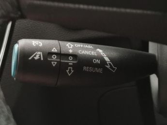 MG MG ZS 44.5kWh Exclusive (143 ps) - CARPLAY - KEYLESS ENTRY - LED