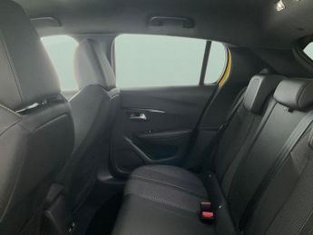 Peugeot E-208 50kWh GT (7.4kW Charger) (136 ps) - REVERSE CAM - NAV - BLUETOOT