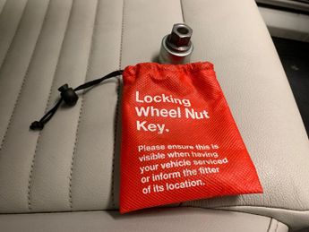 Volkswagen Passat 1.4 TSI 13kWh GTE Plug-in DSG (218 ps) - KEYLESS START - AUTO PA