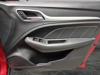 MG MG ZS 44.5kWh Exclusive (143 ps) - NAV - BLIND SPOT ASSIST - LANE DEPA