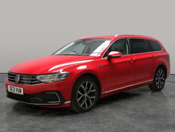 Volkswagen Passat 1.4 TSI 13kWh GTE Plug-in DSG (218 ps) - REVERSE CAM