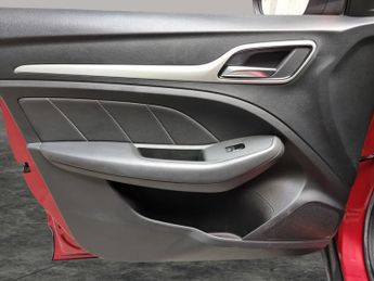 MG MG ZS 44.5kWh Exclusive (143 ps) - NAV - BLIND SPOT ASSIST - LANE DEPA