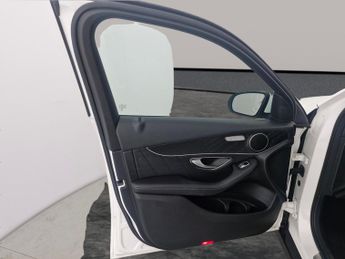 Mercedes-Benz GLC 2.1 GLC220d AMG Line G-Tronic 4MATIC (170 ps) - NAV - KEYLESS-GO