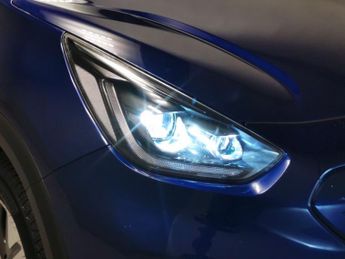 Kia Niro 64kWh 4+ (201 bhp) - NAV - HEATED STEERING - BLIND SPOT ASSIST